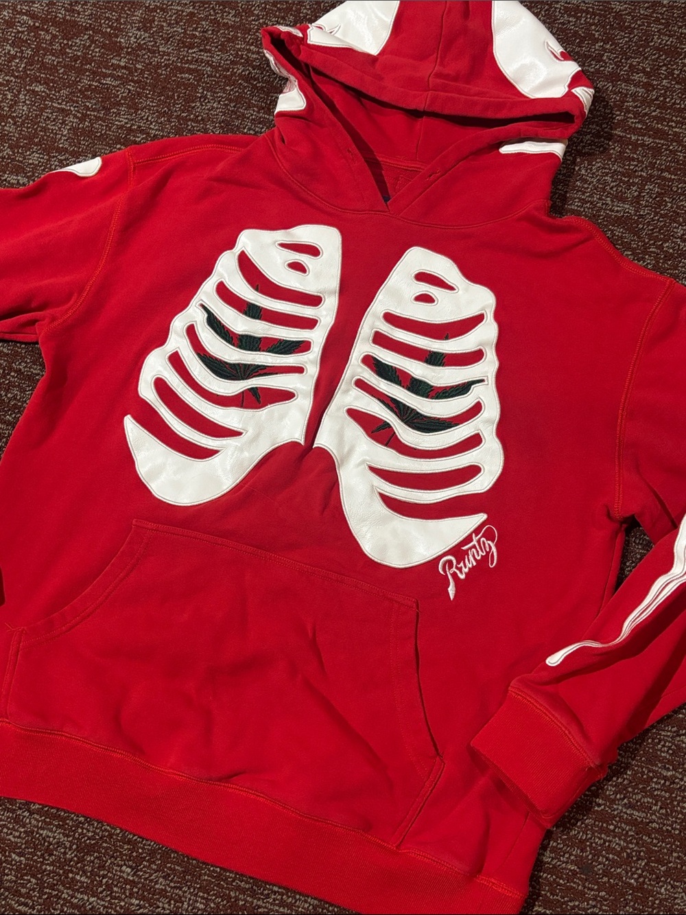 Runtz pullover hoodie skull bone embroidered decal 🌱 sweatshirt red white large